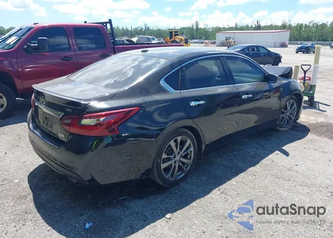 2018 Nissan Altima 2.5 Sr из США, поврежденный, VIN 1N4AL3AP1JC293471